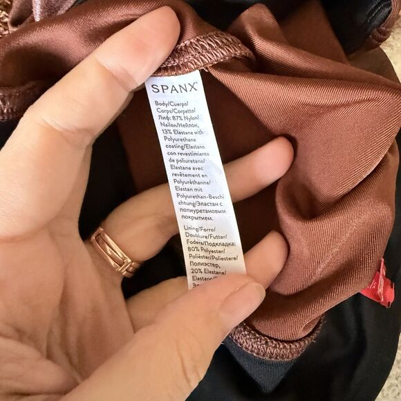 Spanx Faux Leather Leggings Mahogony Reddish Brown Sz M Pull On - Picture 10 of 11